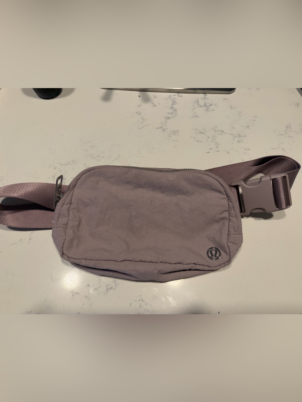 lululemon athletica lavender Everywhere Belt Bag 1L